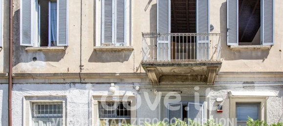 Квартира с 2 комнатами в Бернареджо, Италия № 313864 25