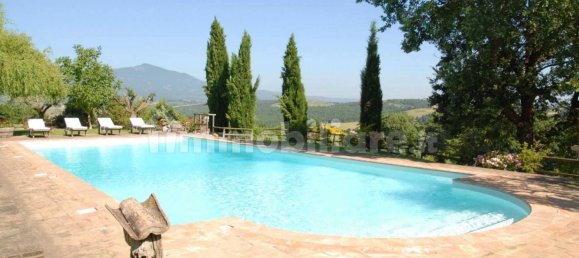 7 bedrooms House in Città della Pieve, Italy No. 58485 4