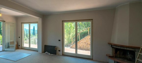 6 غرف نوم فيلا في Cortona, Italy رقم 57243 25