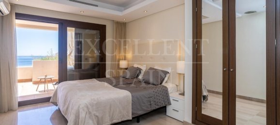 2 bedrooms Penthouse in Estepona, Spain No. 51441 4