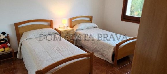 4 غرف نوم منزل في Girona, Spain رقم 136459 2