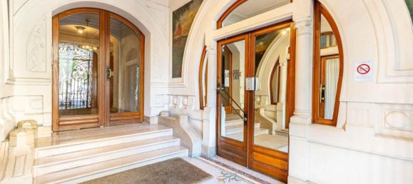 3 bedrooms Apartment in Paris, France No. 347352 19