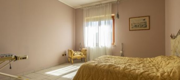 Villa de 3 dormitorios en Simeri Crichi, Italy No. 179805 33