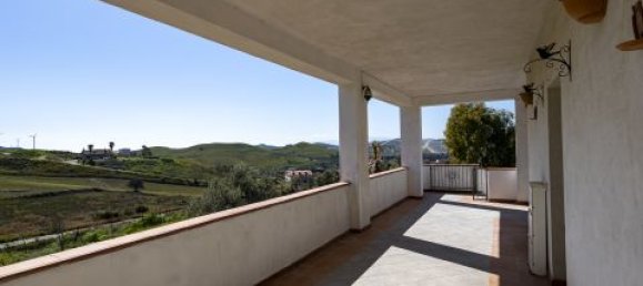 Villa de 3 dormitorios en Simeri Crichi, Italy No. 179805 5