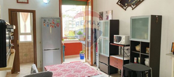 Apartamento de 2 dormitorios en Milan, Italy No. 347589 2