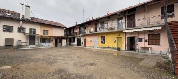 2-salle Duplex à Arluno, Italy No. 65534 20