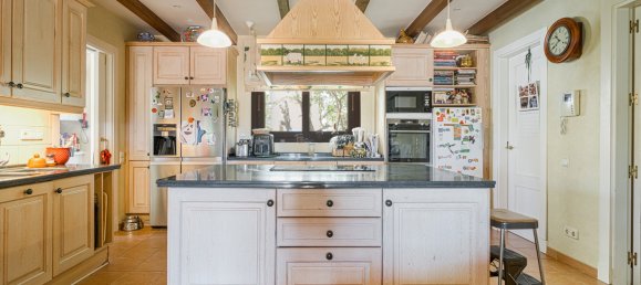 Villa de 9 dormitorios en Cádiz, Spain No. 188454 21