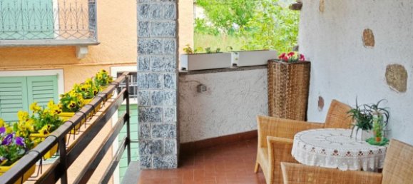 8 rooms Villa in Rancio Valcuvia, Italy No. 251044 12