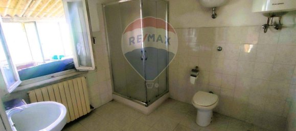 Дом с 10 комнатами в Роккастрада, Италия № 112487 8