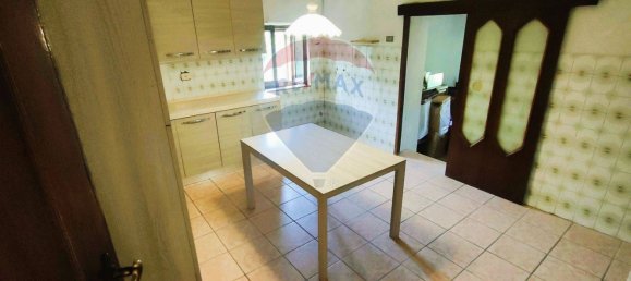 Дом с 10 комнатами в Роккастрада, Италия № 112487 4