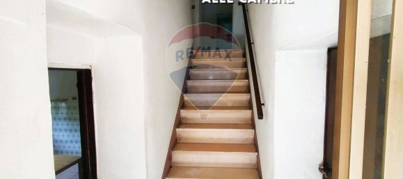 Дом с 10 комнатами в Роккастрада, Италия № 112487 6