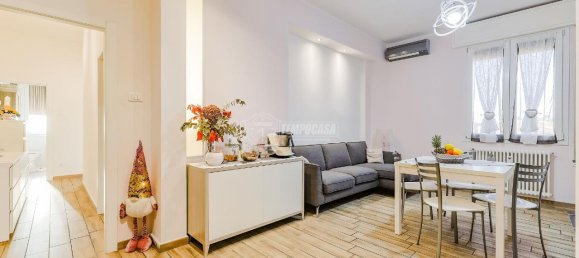 3-salle Appartement à Bologna, Italy No. 40506 29