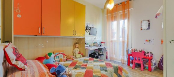 3-salle Appartement à Bologna, Italy No. 40506 37