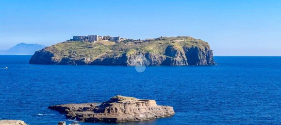 1 bedroom Apartment in Ventotene, Italy No. 297726 3