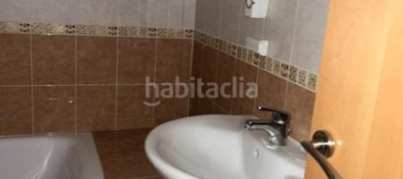 2 bedrooms Apartment in Terrassa, Spain No. 135575 8