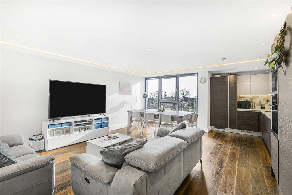 2 bedrooms Penthouse in New Barnet, United Kingdom No. 6506