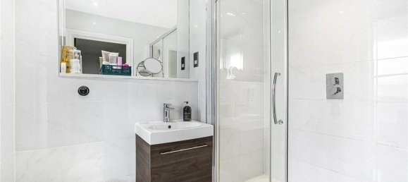 2 bedrooms Penthouse in New Barnet, United Kingdom No. 6506 2