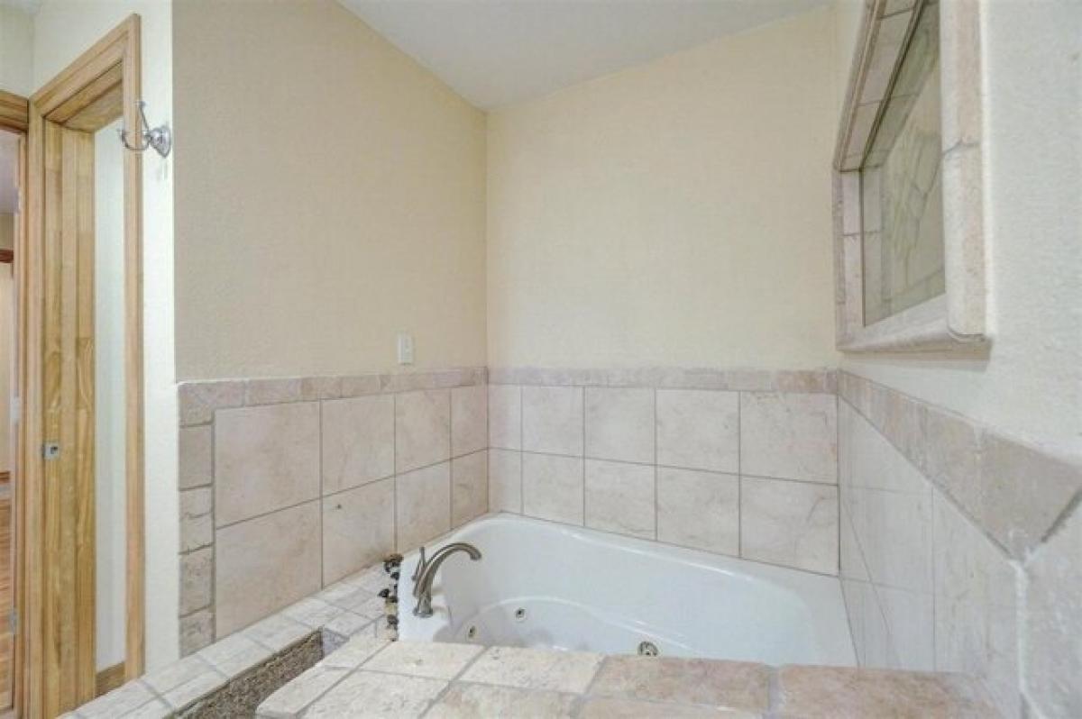 3 bedrooms House in Harrah, USA No. 434921