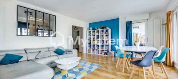 3 bedrooms Apartment in Courbevoie, France No. 295023 2