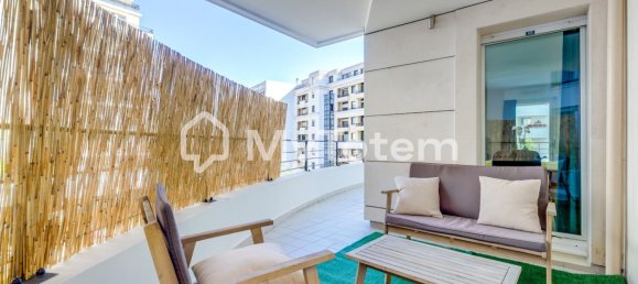 3 bedrooms Apartment in Courbevoie, France No. 295023 5