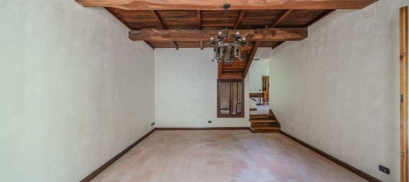 4 bedrooms House in Spoleto, Italy No. 324426 18