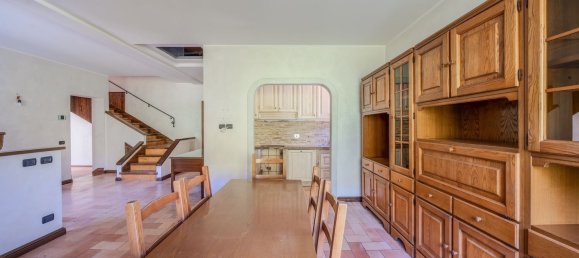 4 bedrooms House in Spoleto, Italy No. 324426 16