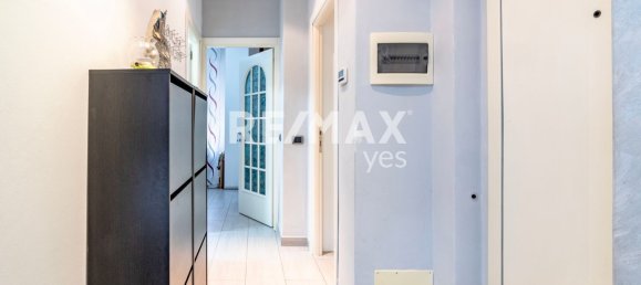 3-salle Appartement à Busto Arsizio, Italy No. 157257 27