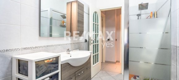 3-salle Appartement à Busto Arsizio, Italy No. 157257 2