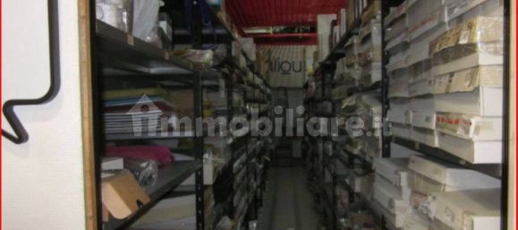 Propiedad comercial de 1 habitación en San Martino Siccomario, Italy No. 277017 9