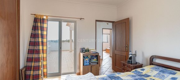 4 bedrooms House in Lagoa, Portugal No. 126622 8