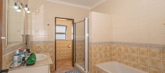 4 bedrooms House in Lagoa, Portugal No. 126622 15