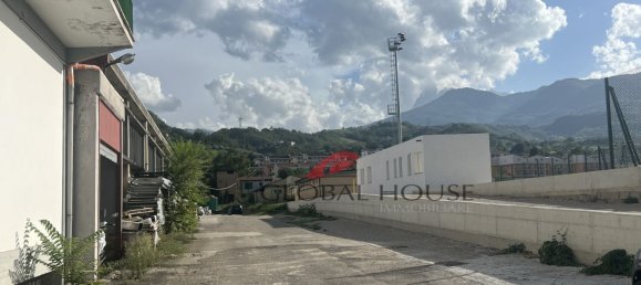 Almacén en Montorio al Vomano, Italy 1600 m² No. 169113 18
