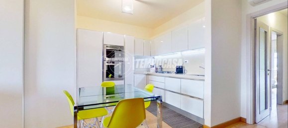 2 Schlafzimmer Wohnung in Gabicce Mare, Italy, Nr. 226560 10