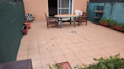 4 غرف نوم تاون هاوس في Zaragoza, Spain رقم 188964