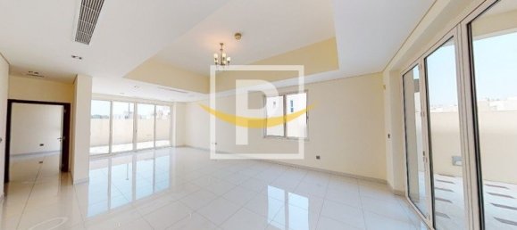 4 Schlafzimmer Villa in Palm Jebel Ali, UAE, Nr. 6402 12