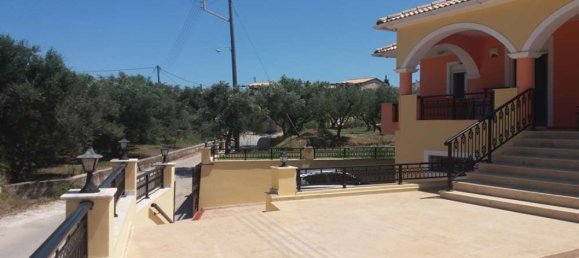 3 dormitorios villa en venta en Zakynthos, Ionian Islands, Peloponnese, Western Greece and the Ionian, Greece № 852 4