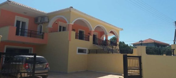 3 dormitorios villa en venta en Zakynthos, Ionian Islands, Peloponnese, Western Greece and the Ionian, Greece № 852 5