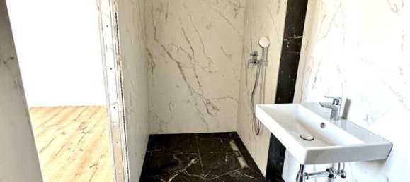 4 rooms Apartment in Korneuburg, Austria No. 185487 8