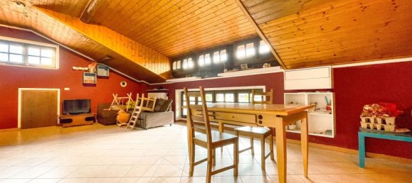 8 rooms Villa in Borgomanero, Italy No. 149465 26