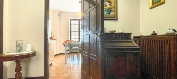 8 rooms Villa in Borgomanero, Italy No. 149465 15
