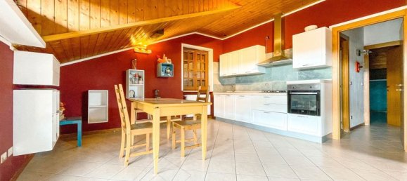8 rooms Villa in Borgomanero, Italy No. 149465 28