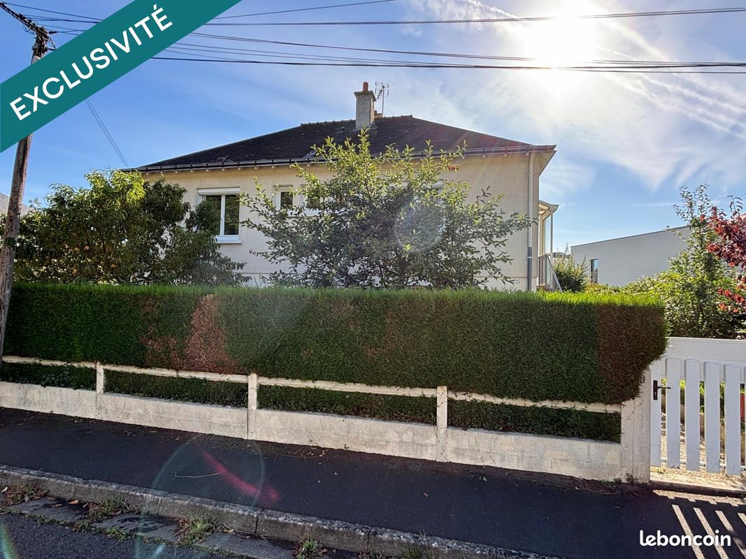 3 chambres Maison à Chambray-lès-Tours, France No. 159682
