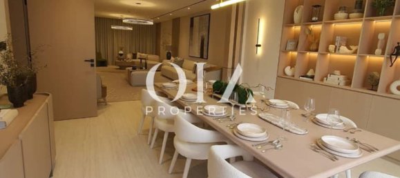 5 bedrooms Townhouse in Abu Dhabi, UAE No. 23678 13