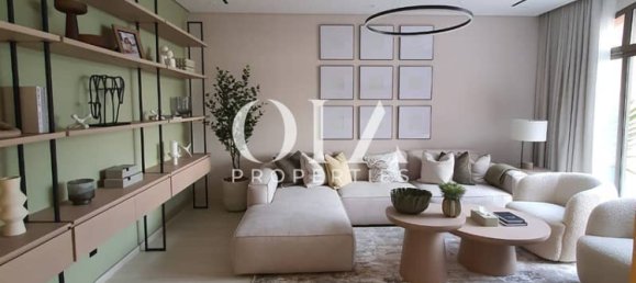 5 bedrooms Townhouse in Abu Dhabi, UAE No. 23678 12