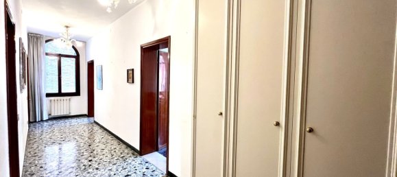 4-Zimmer Wohnung in Venice, Italy, Nr. 206961 2