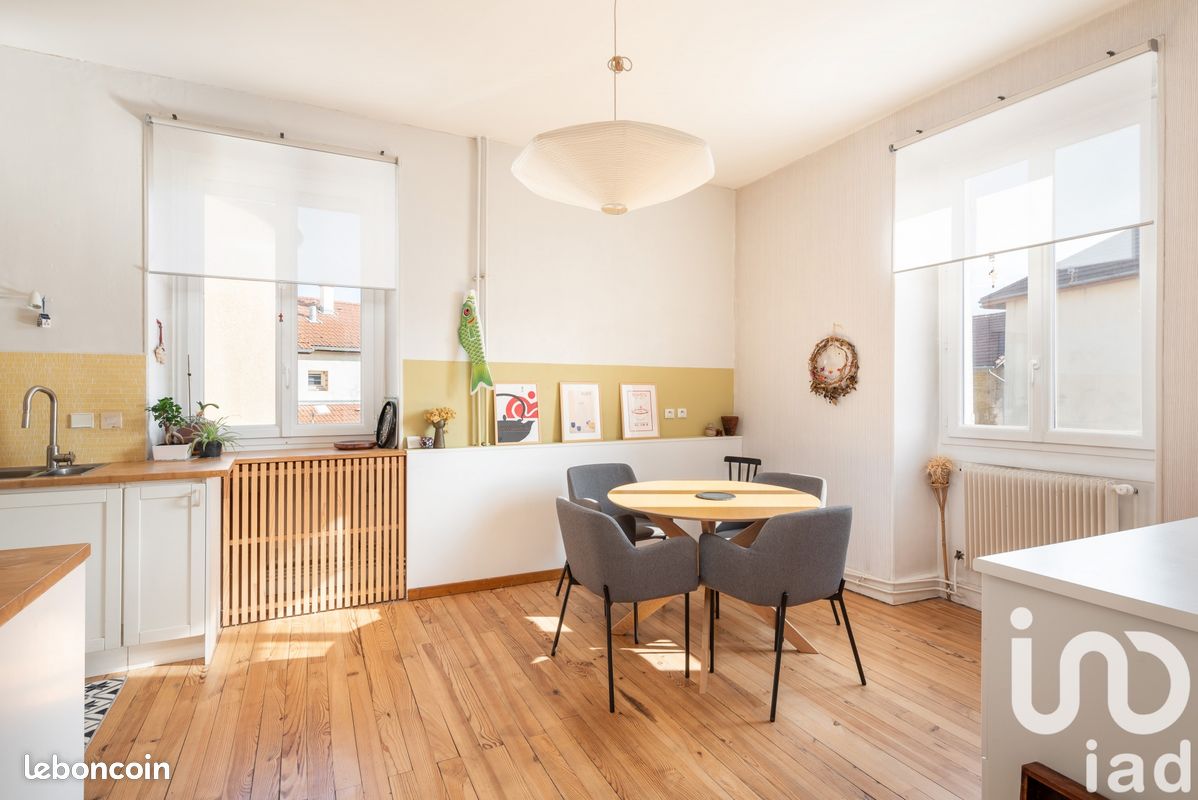 Квартира с 2 спальнями в Сен-Жан-де-Муаран, Франция № 207198