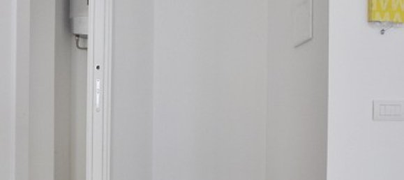 1 bedroom Apartment in Milan, Italy No. 243562 8