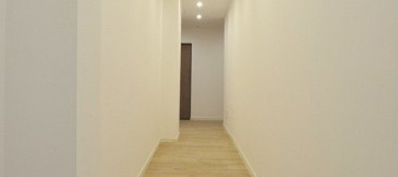 1 bedroom Apartment in Milan, Italy No. 243562 9