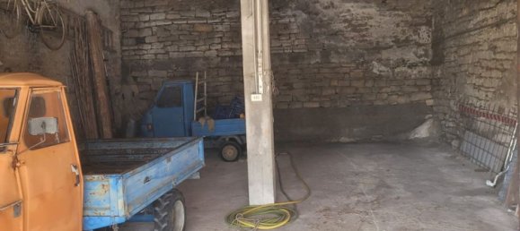 Квартира с 4 комнатами в Капракотта, Италия № 148349 9