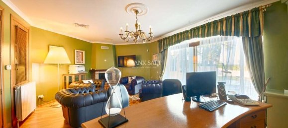 5 bedrooms Bungalow in Mellieha, Malta No. 4518 18